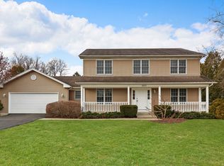 1015 Erica Dr, Wauconda, IL
