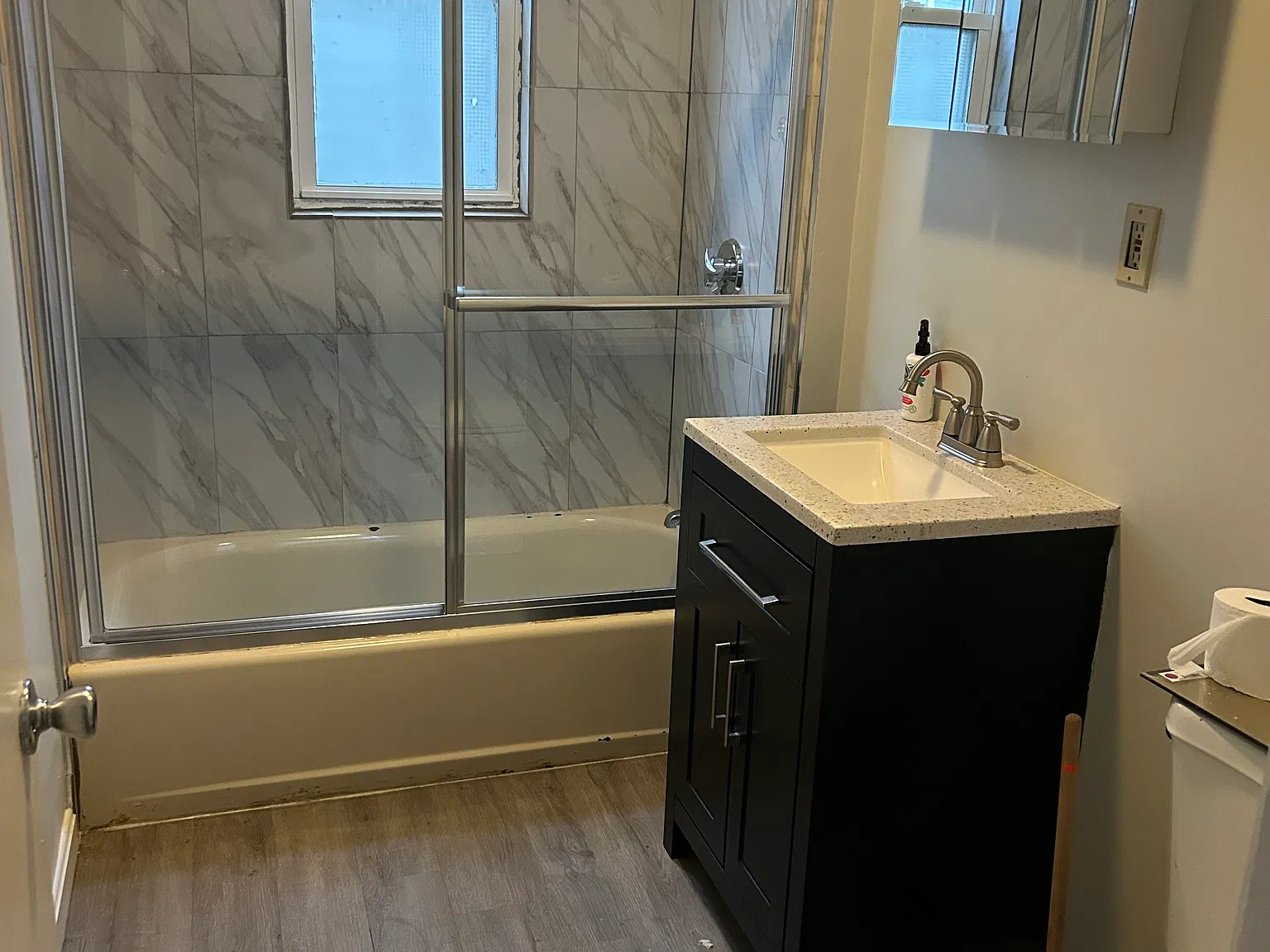 3 bed, 1250 sqft, $2,600 — Photo 3