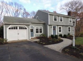 30 Aberdeen Dr, Scituate, MA 02066