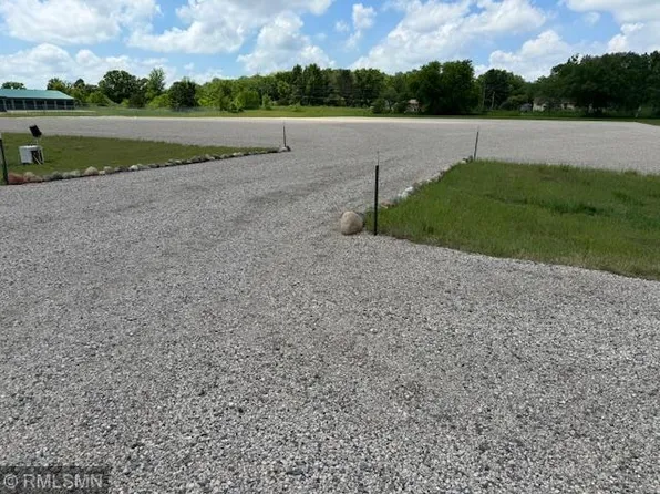 31540 125 1/2 St, Princeton, MN 55371