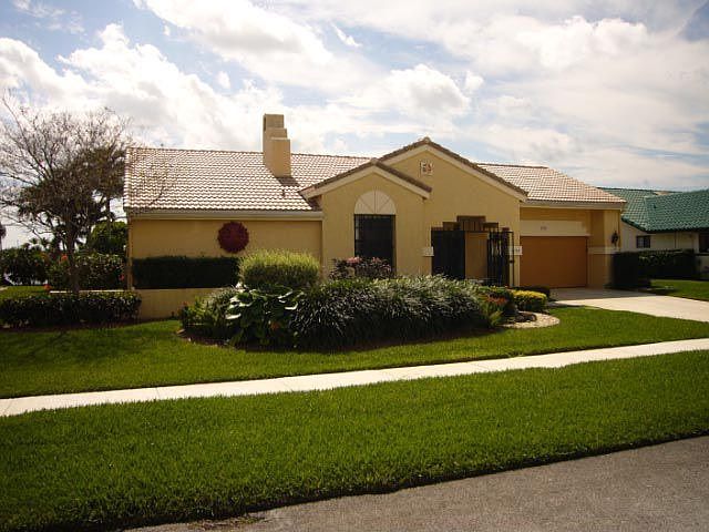 1st image of 2732 SW 23rd Cranbrook Dr