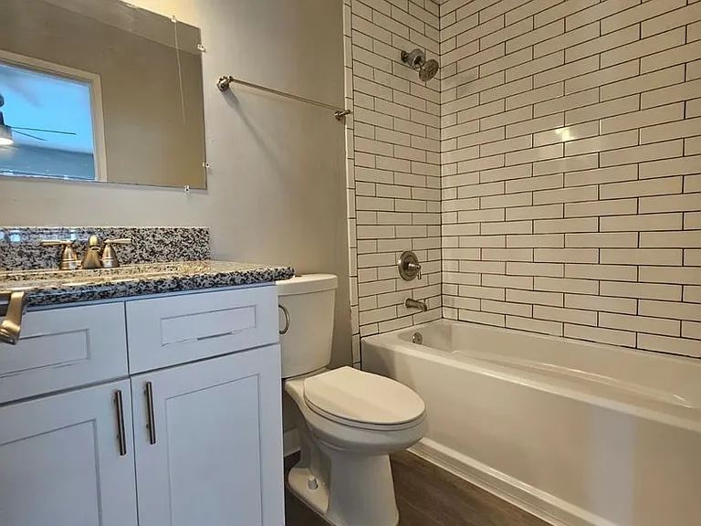 4541 Contour Blvd. — Photo 22