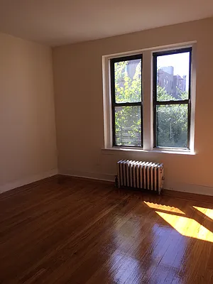 Rented by FirstService Realty (legacy) | media 15