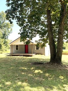 1565 Hobby Rd, Paris, TN, 38242