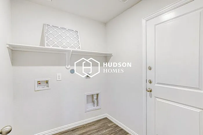 3812 Lynnfield St — Photo 11
