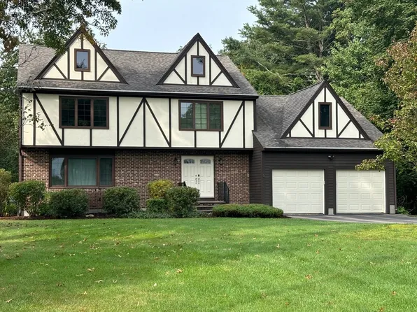 5 Lewis Rd, Mansfield, MA 02048