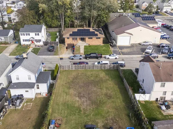 226 Osborn Street, Keyport, NJ 07735