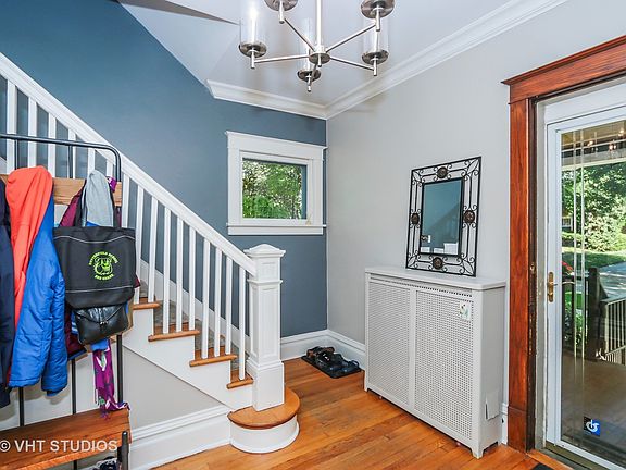4th image of 311 Elm Ct