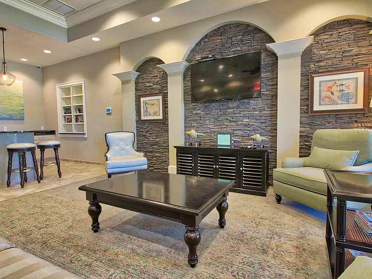 2758 Avalon Way — Photo 44