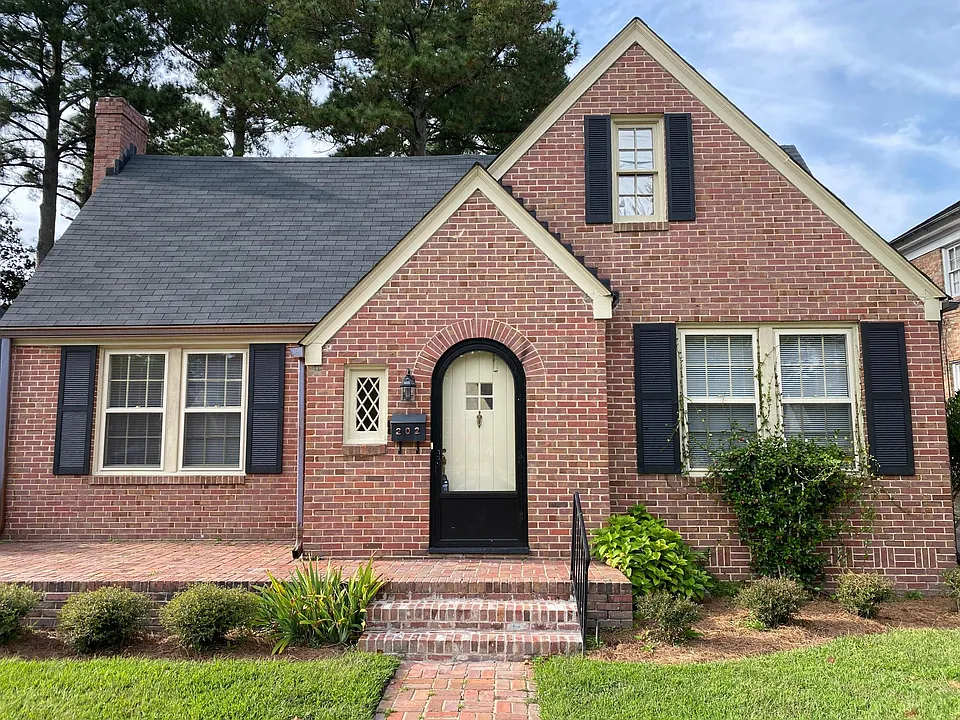 202 Atlantic Christian Col Dr W