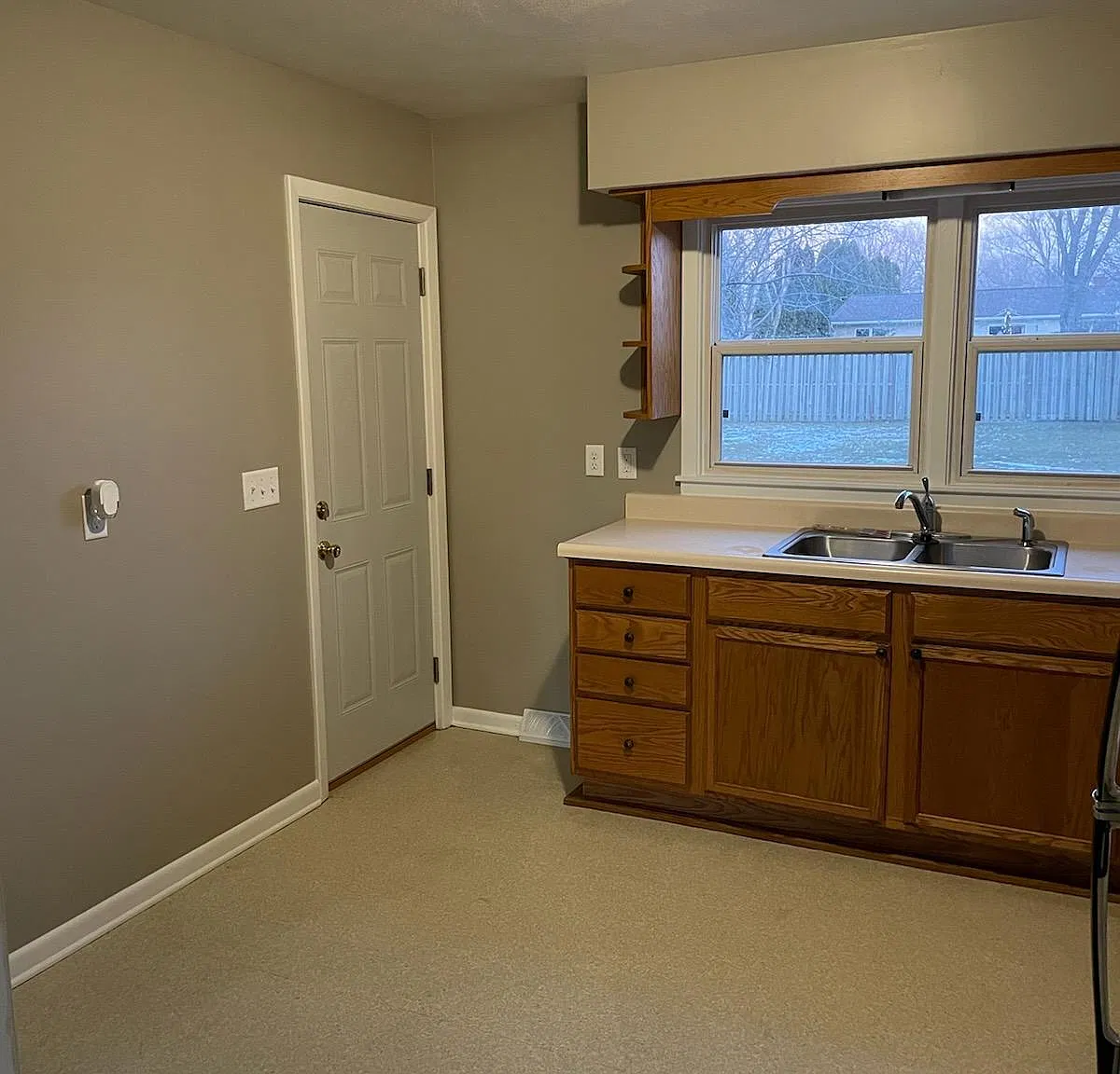 2 bed, 800 sqft, $1,100 — Photo 4