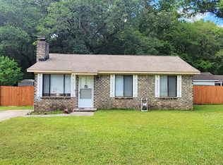 63 Oak Grove Rd, Goose Creek, SC 29445