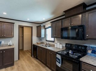 151 Whippoorwill #151, Rochester Hills, MI 48309