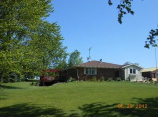 10960 Straubhaar Rd, Blue Mounds, WI 53517