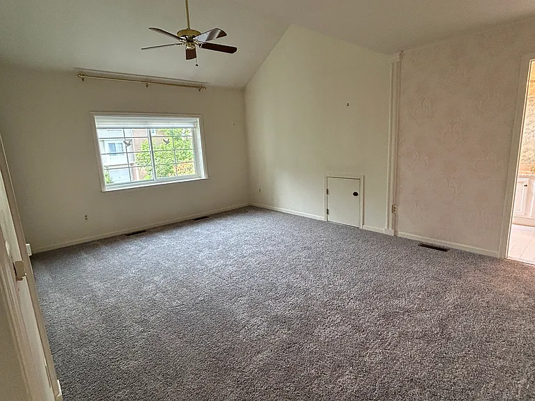 137 Woods End — Photo 7