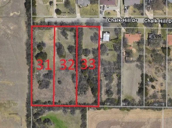 700-704 708 Chalk Hill Dr, Desoto, TX 75115