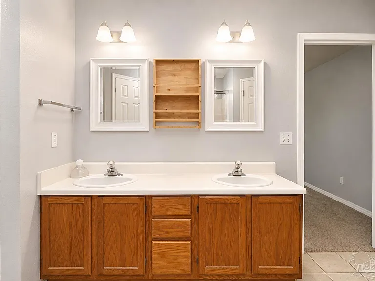 10609 Creek Ridge Dr — Photo 10