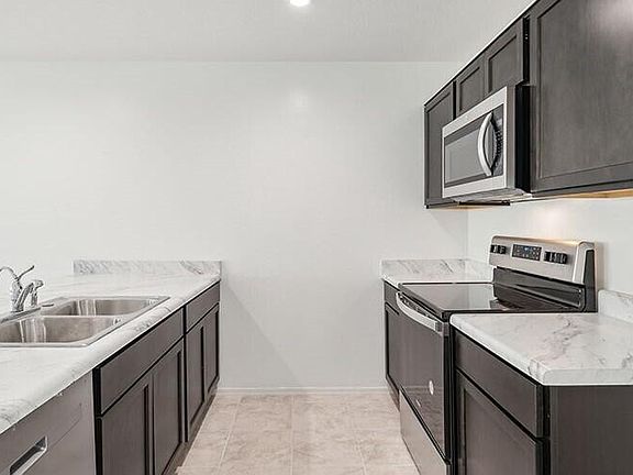 4th image of 1588 E SQUIRE Drive