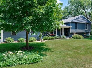 3725 Virginia Ave, Deephaven, MN 55391