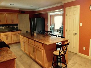 9102 New Forest Rd, Spring, TX 77379