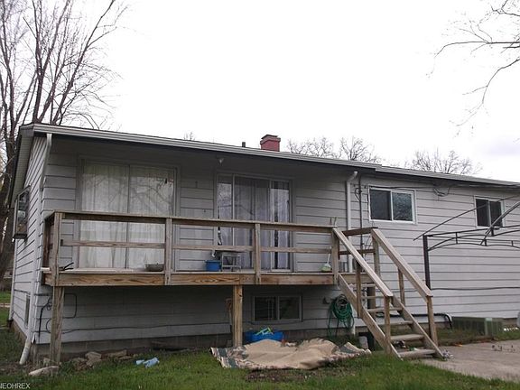 4th image of 25123 Doe Dr
