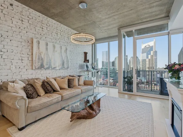 301 Demonbreun St Unit 2004, Nashville, TN 37201