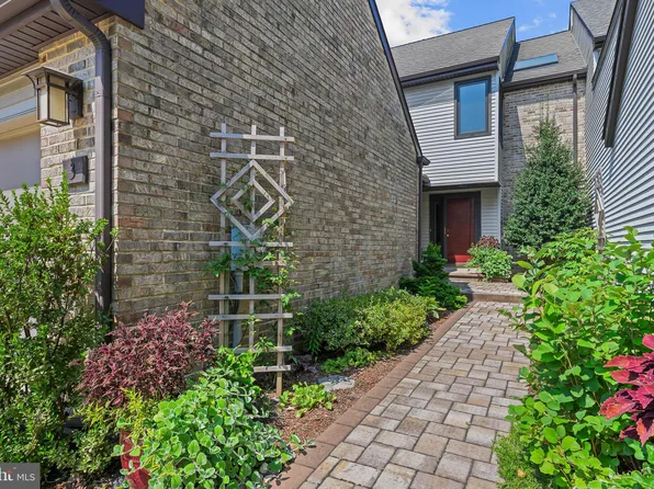 3 Steeplechase Rd, Wilmington, DE 19808