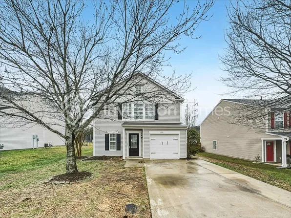 1590 Matthew Allen Cir, Kannapolis, NC 28081