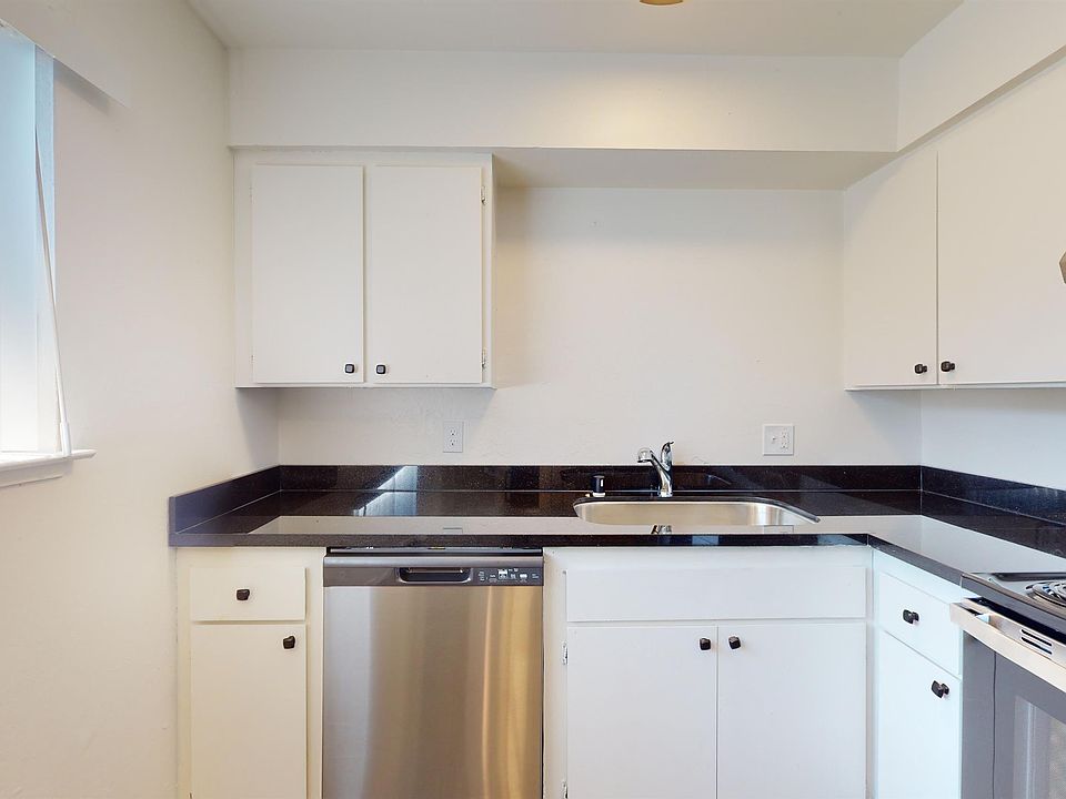 1st image of 330 Bird St APT 16