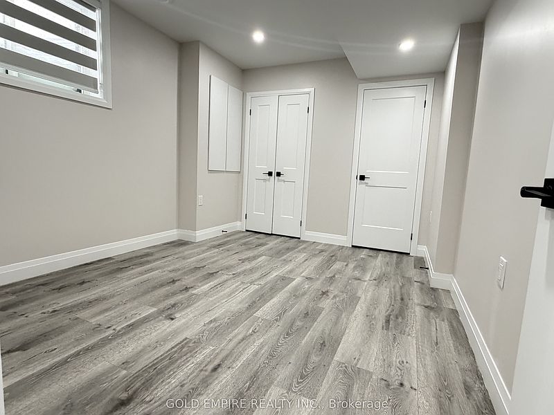 London House for rent - 2 Bedrooms — photo 11