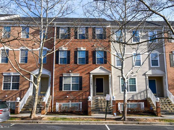 11361 King George Dr #8