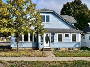 752 E 2nd St, Winona, MN 55987