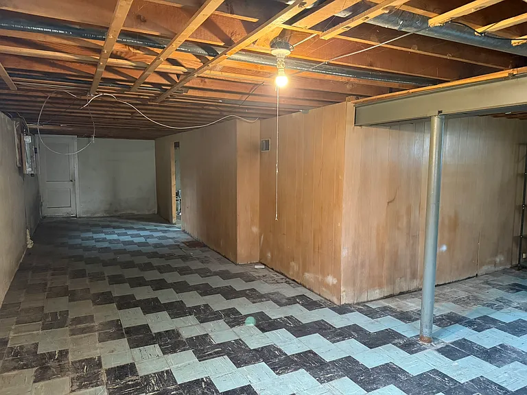 5546 N Woodland Ave — Photo 24