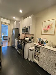 Rented by R New York