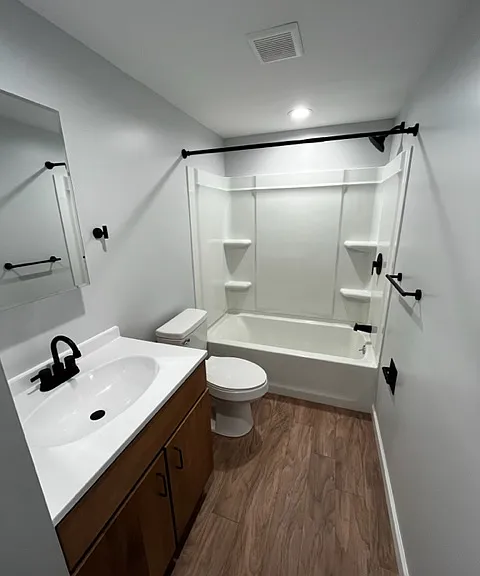 1 Avalon Cir #2 — Photo 9