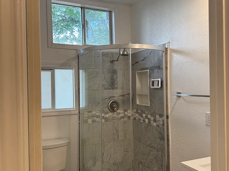 127 Loy Dr — Photo 12