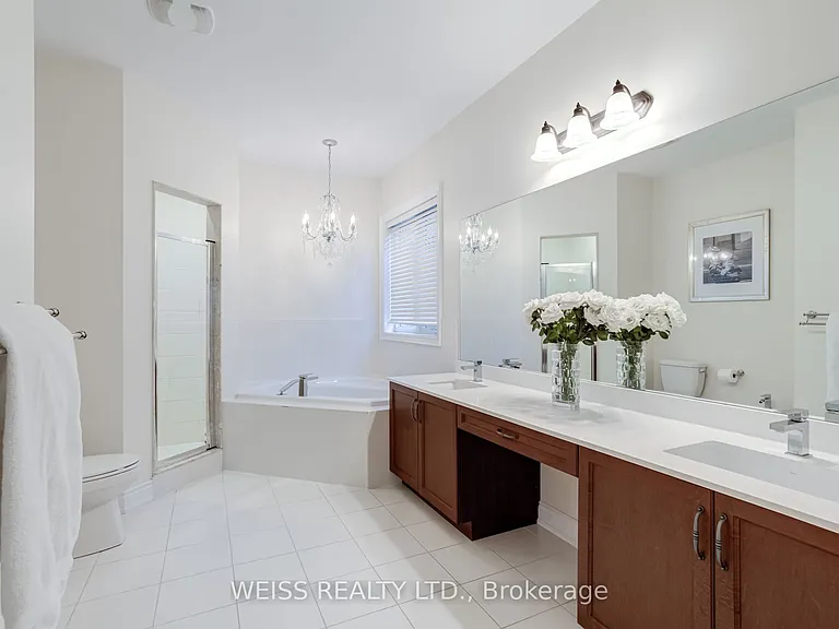 43 Chesney Cres — Photo 32