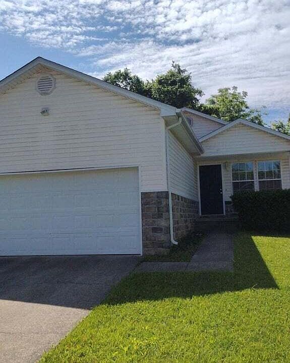 1st image of 726 Morgan Hills Dr
