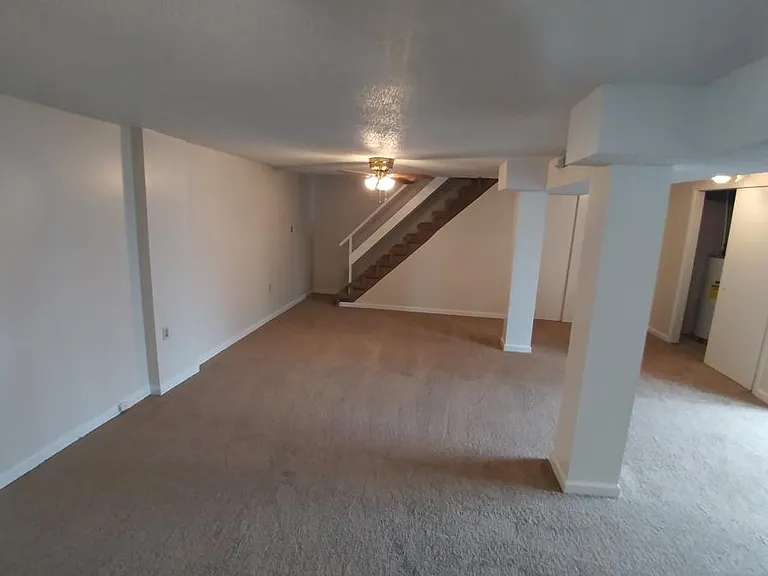 10765 Mercury Dr — Photo 6