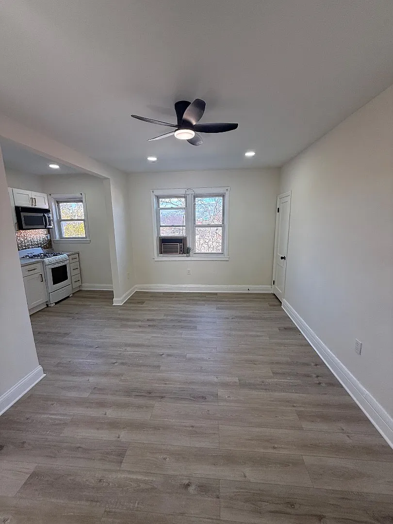 15 Washburn Ave - Unit 1 — Photo 1