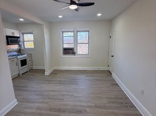 15 Washburn Ave APT 2, Brooklyn, MD 21225