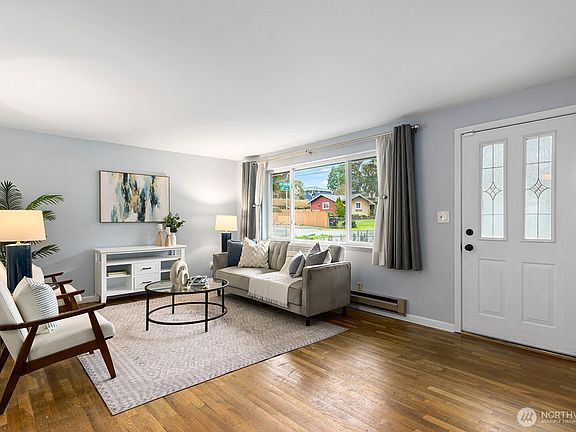 3rd image of 9412 4th Avenue SW