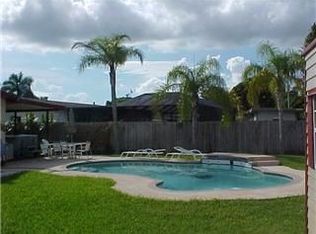 9740 Marlin Rd, Cutler Bay, FL 33157