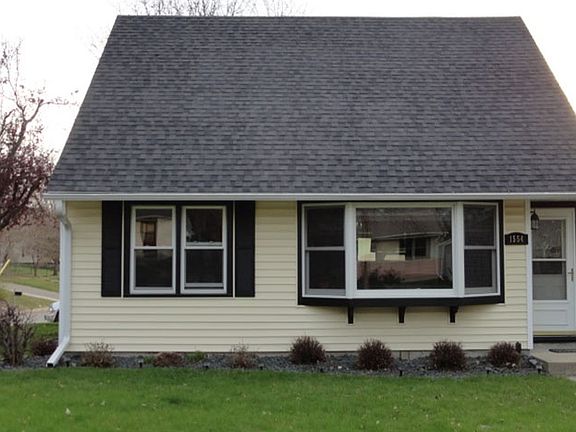 2nd image of 1554 Lincoln Ave
