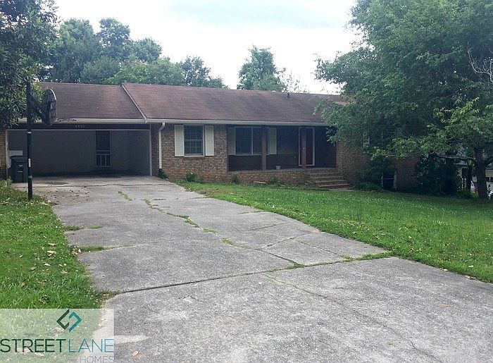 1st image of 3209 Larkspur Cir
