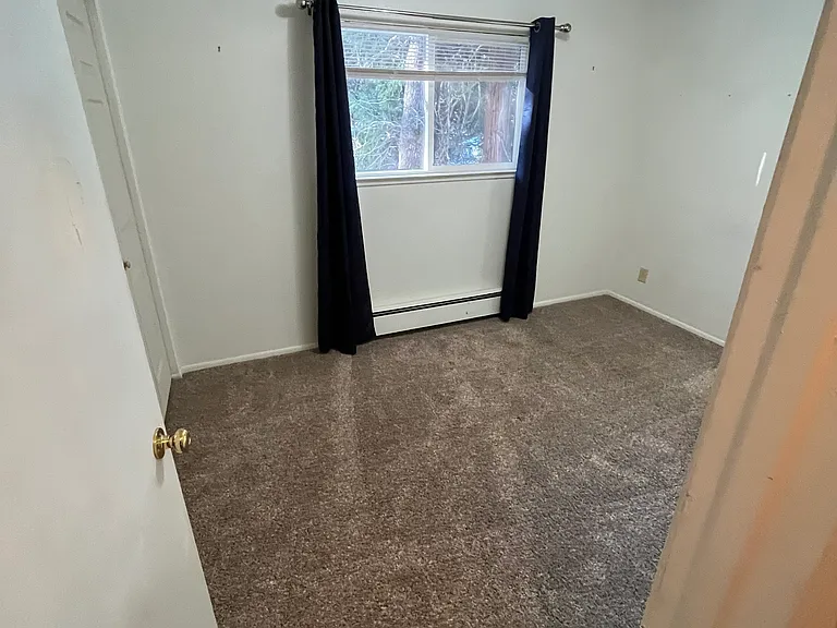 4300 Gray St — Photo 16