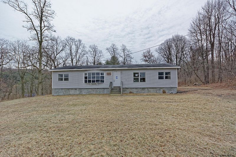 2nd image of 160 WHITBECK Road