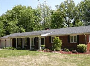 4909 Eiffel Dr, Godfrey, IL