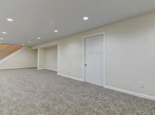 2319 Hampton Dr, Springfield, IL 62704