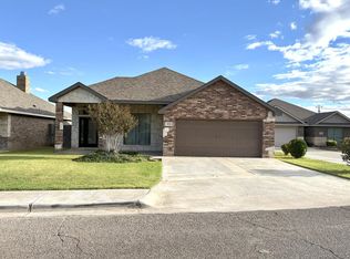 221 Teakwood Dr, Andrews, TX 79714